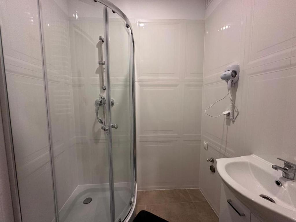 Aparthotel Apolla 34 à Poznań Extérieur photo